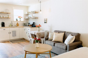 The Cozy Cottage